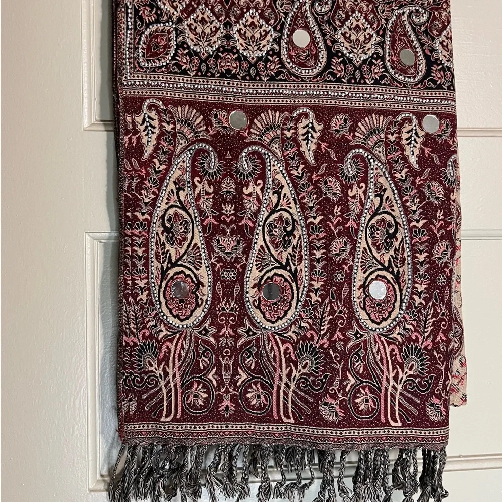 Fall/Winter Shawl - Picture 5 of 5